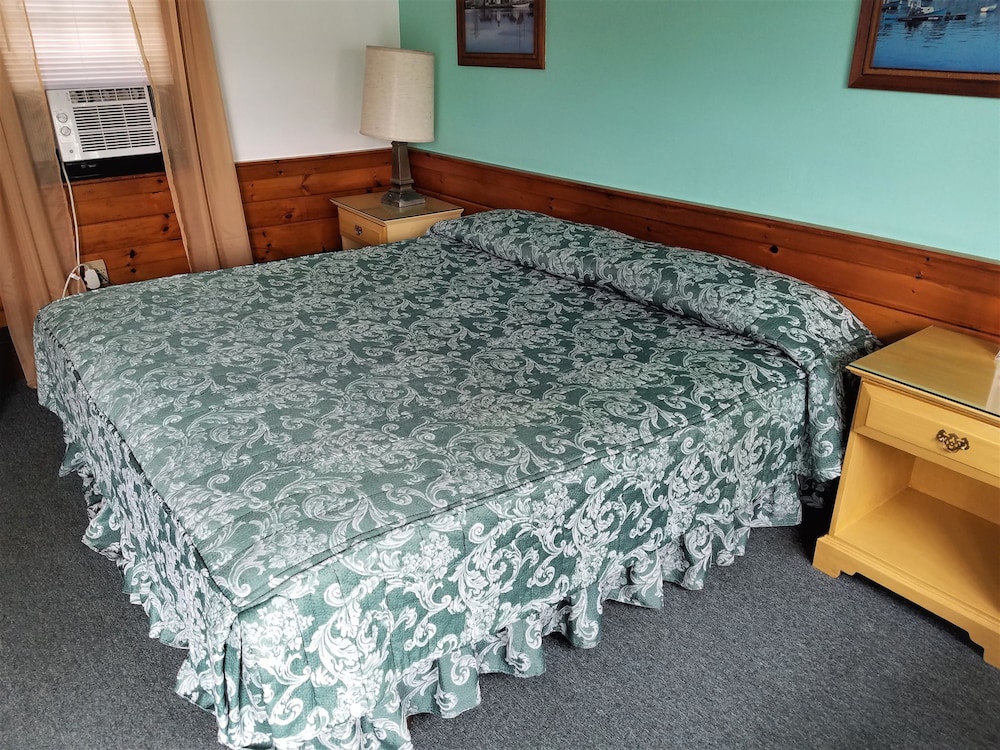 Bass River Motel - photo 7