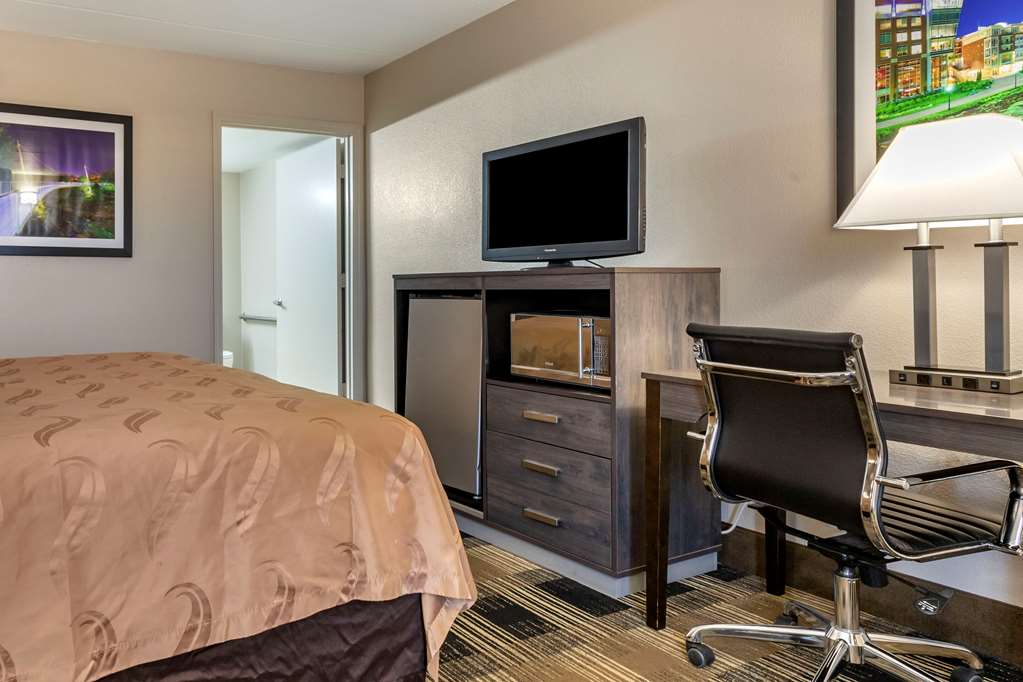 Quality Inn Duncan Spartanburg West - photo 12