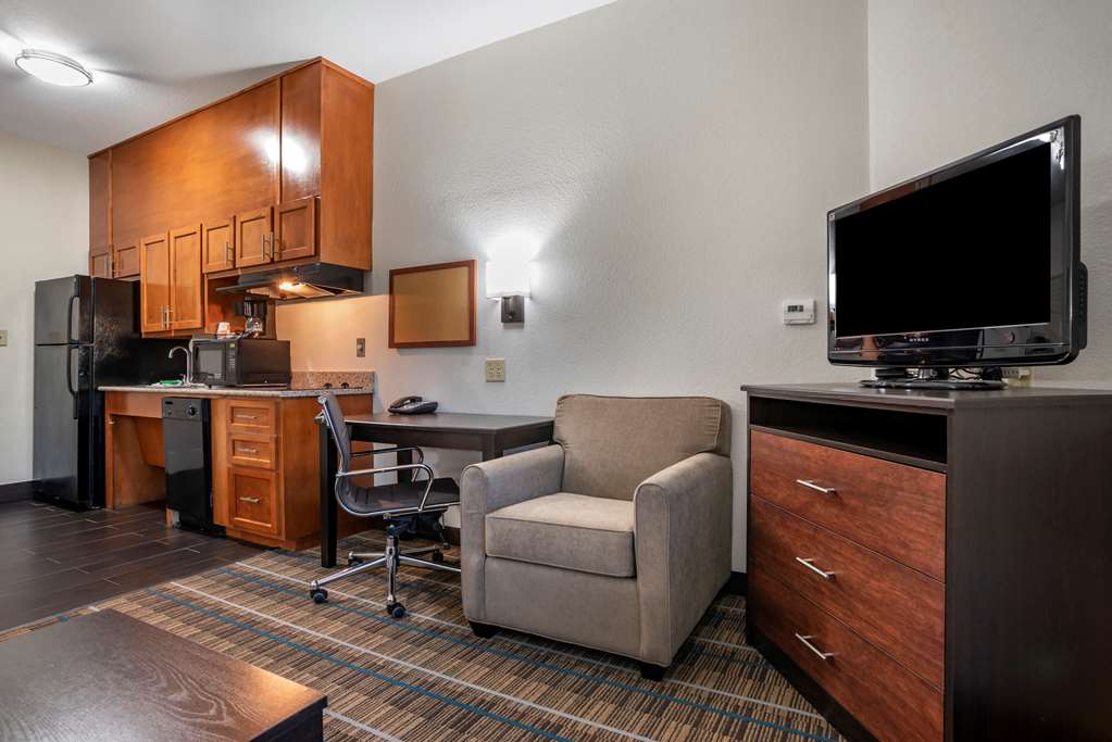 MainStay Suites Denham Springs Baton Rouge East - photo 24