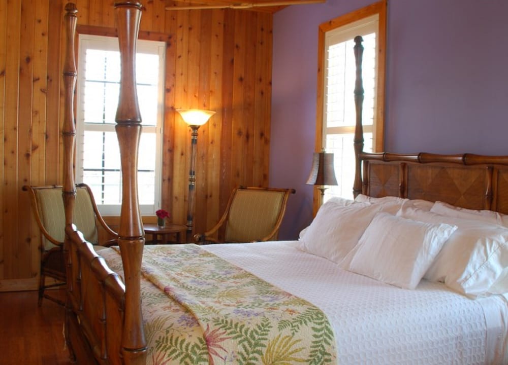 Jensen Beach Inn - photo 10