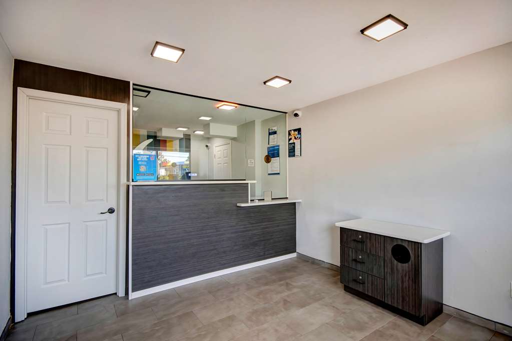 Motel 6 Columbus OH OSU North - photo 5