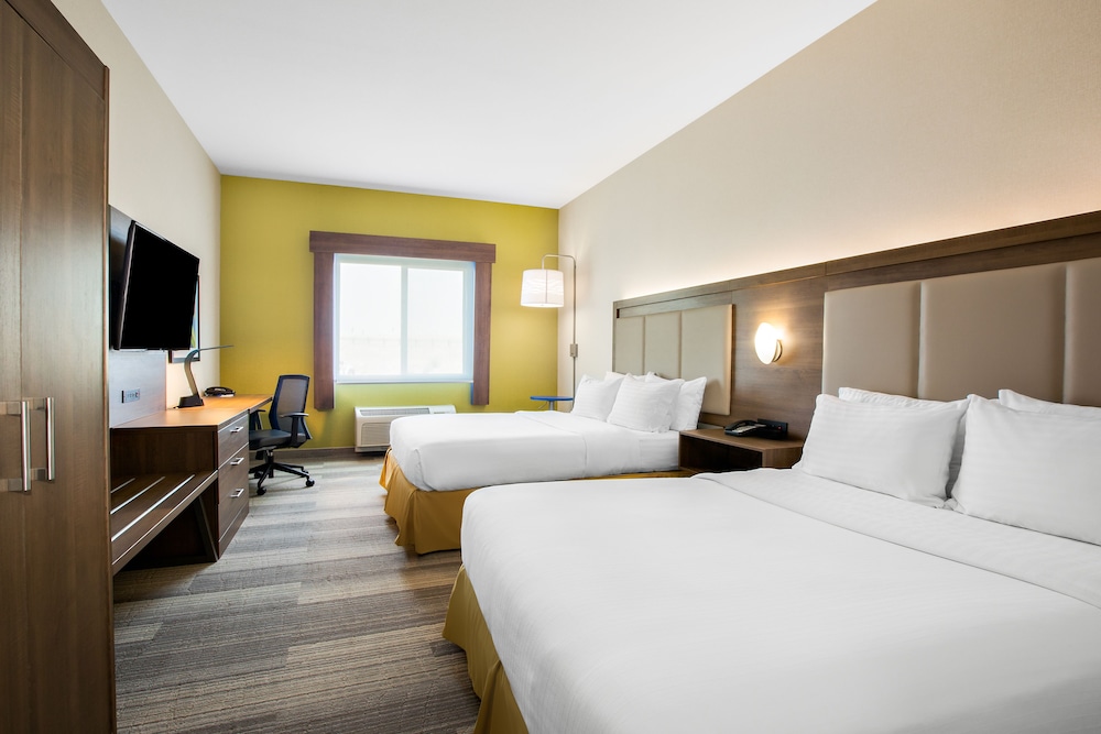 Holiday Inn Express & Suites Ontario - photo 12