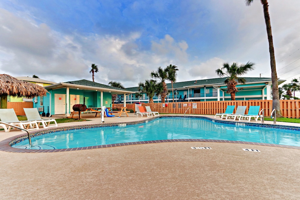 The Island Hotel Near Beach Port Aransas - photo 23