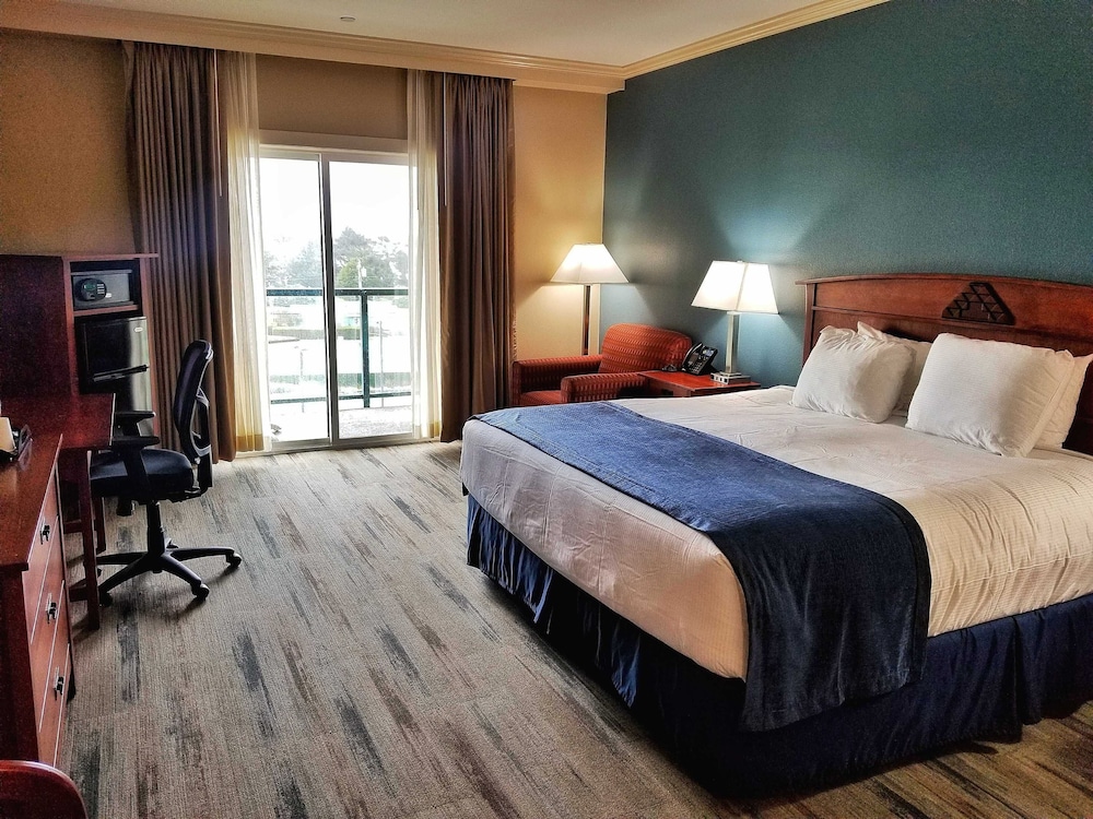 Lucky 7 Casino & Hotel Howonquet Lodge — hotel in Harbor