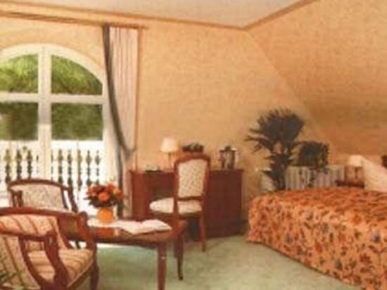 Hotel Und Restaurant Waldschlochen In Crivitz — Crivitz