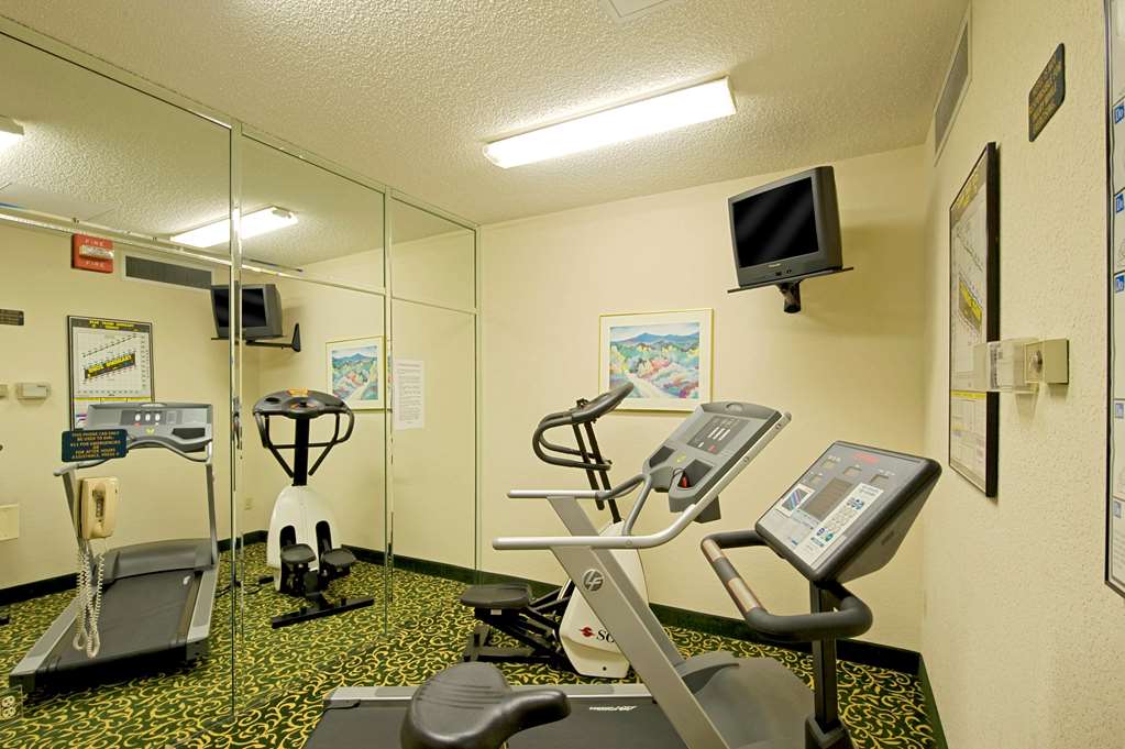 Extended Stay America Annapolis Admiral Cochrane Drive - photo 27