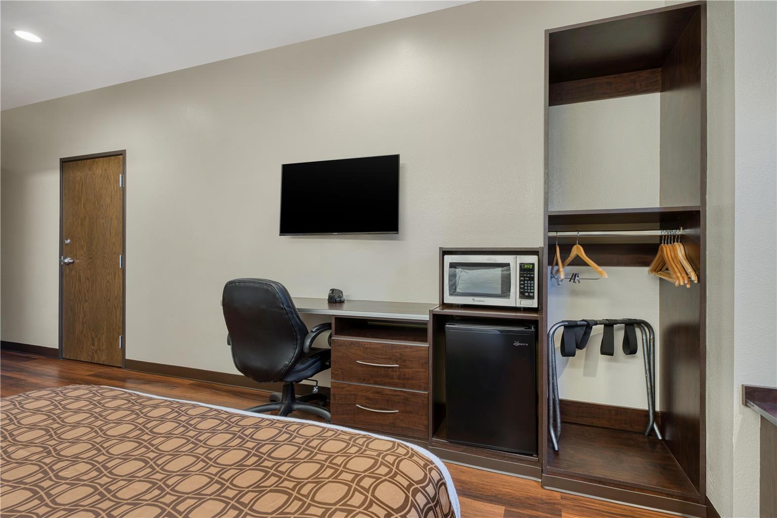 SureStay Plus Hotel by Best Western Buckhannon - photo 12