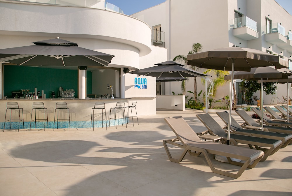 מזון ומשקאות