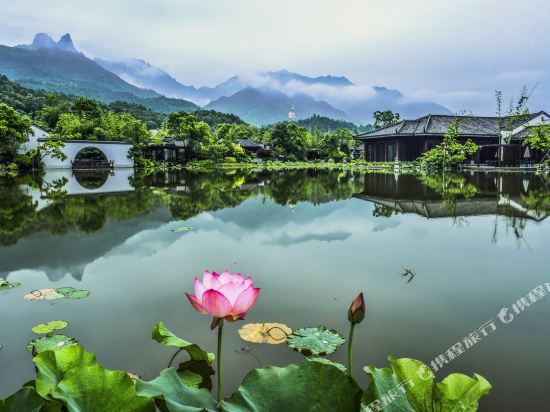 Han Yue Lou Resort Spa Jiuhuashan in Qingyang, People's Republic of China