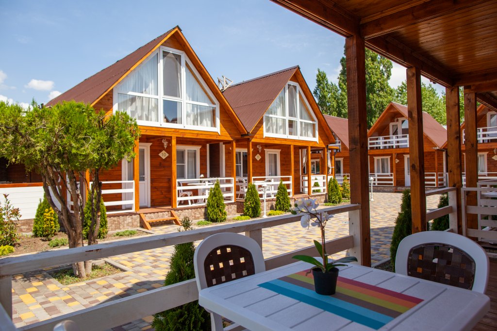 Morskaya Dacha Buhta Barahta Hotel