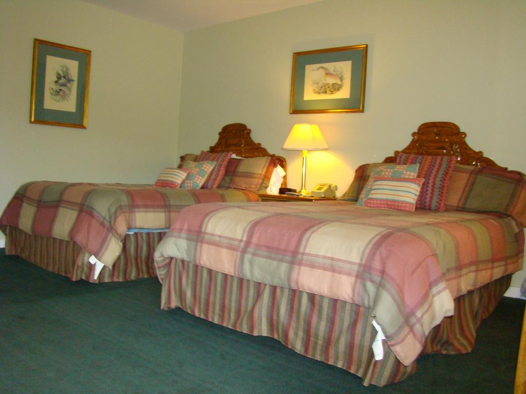 Happy Trails Motel - photo 6