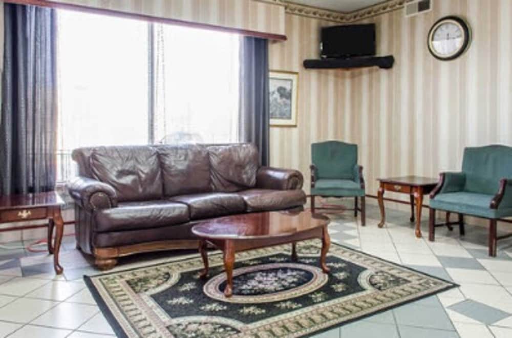 Inn at York - photo 3