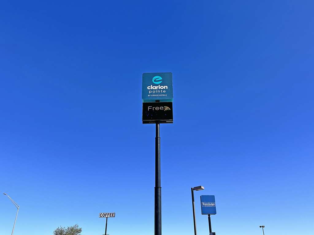 Clarion Pointe Winslow I 40 - photo 3