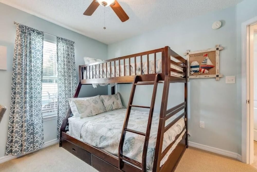 Cone's Cove - last minute hotel in Miramar Beach