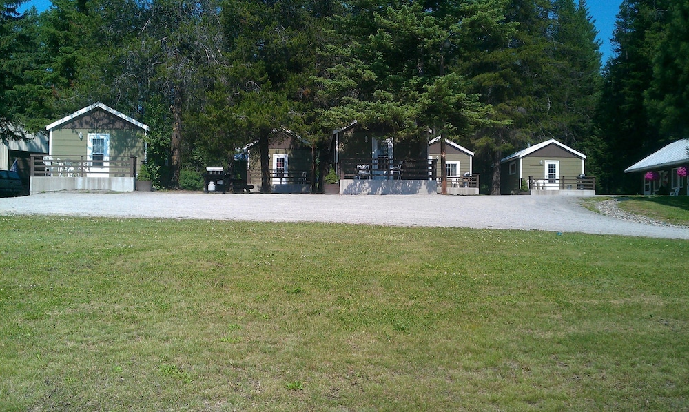 Evergreen Motel - carbon neutral hotel in Coram