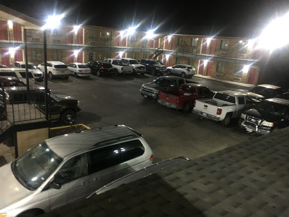 Executive Inn Odessa - photo 19