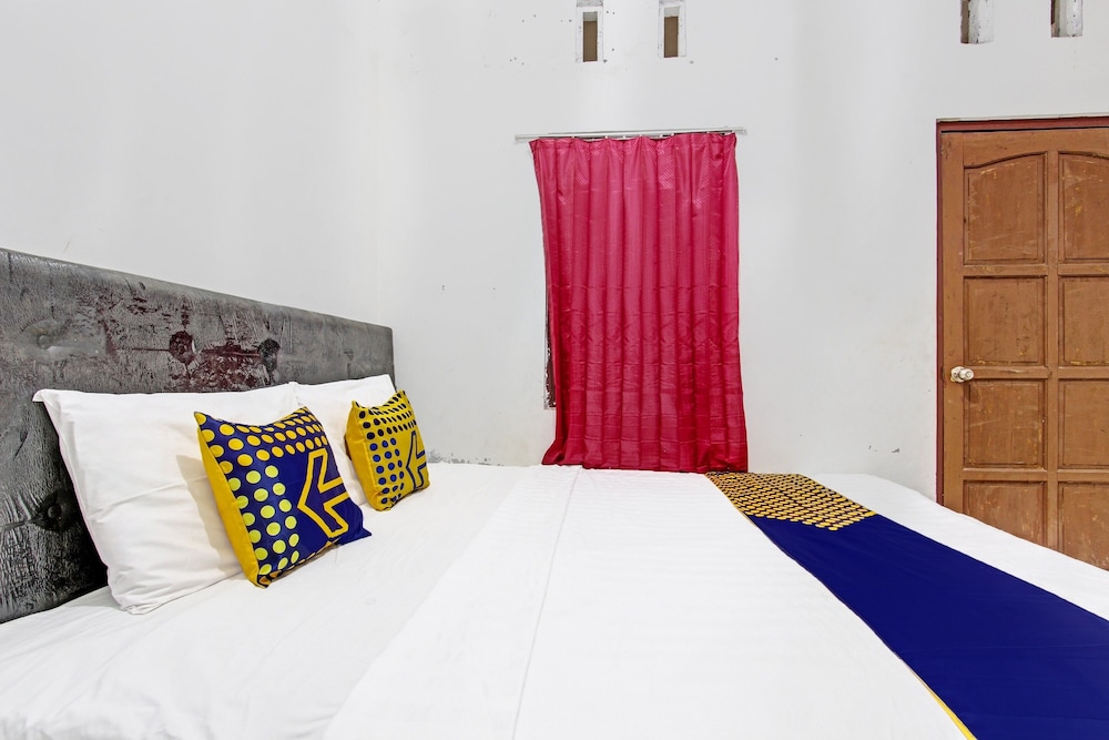 Hotel O Adinda Kost pet-friendly hotel Semarang