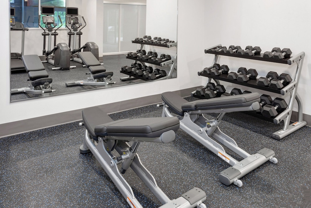 Holiday Inn Express & Suites Port Washington by IHG - photo 37
