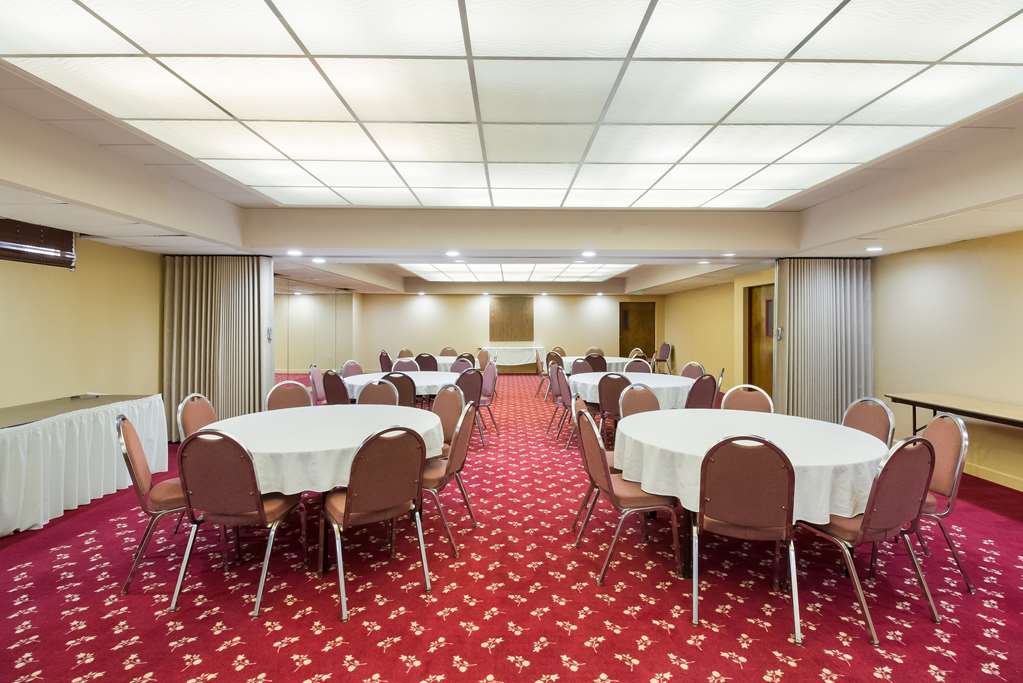 Best Western Braddock Inn - photo 32
