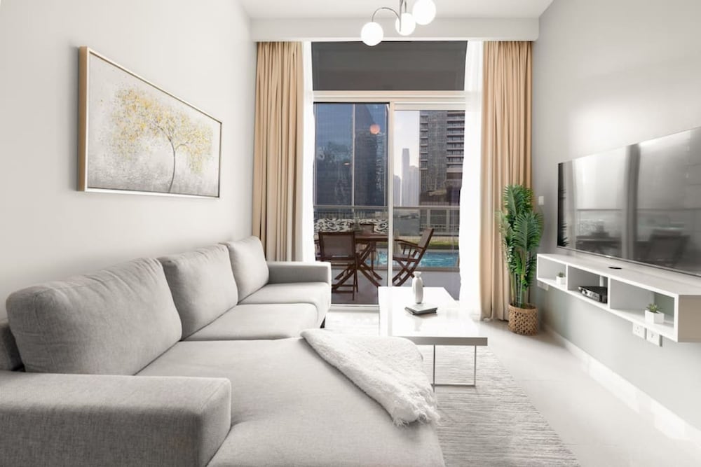 Relaxing 2BR at Vera Residences — 4-Star Luxury Hotel in Dubai, United Arab Emirates