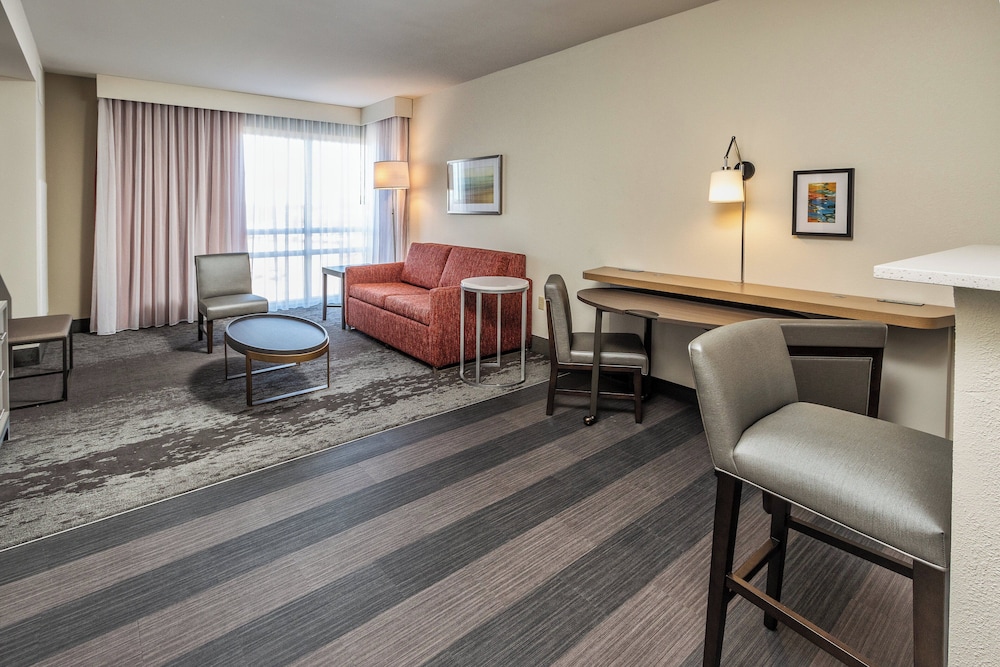 Holiday Inn Hotel & Suites Memphis Wolfchase Galleria by IHG - photo 16