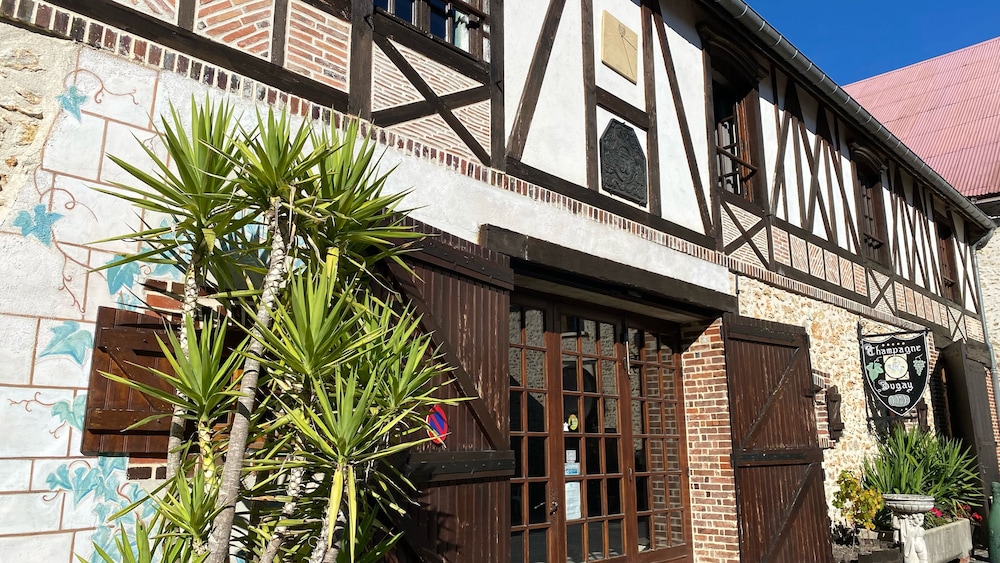 Domaine du Cellier de la Couronne — hotel in Sezanne