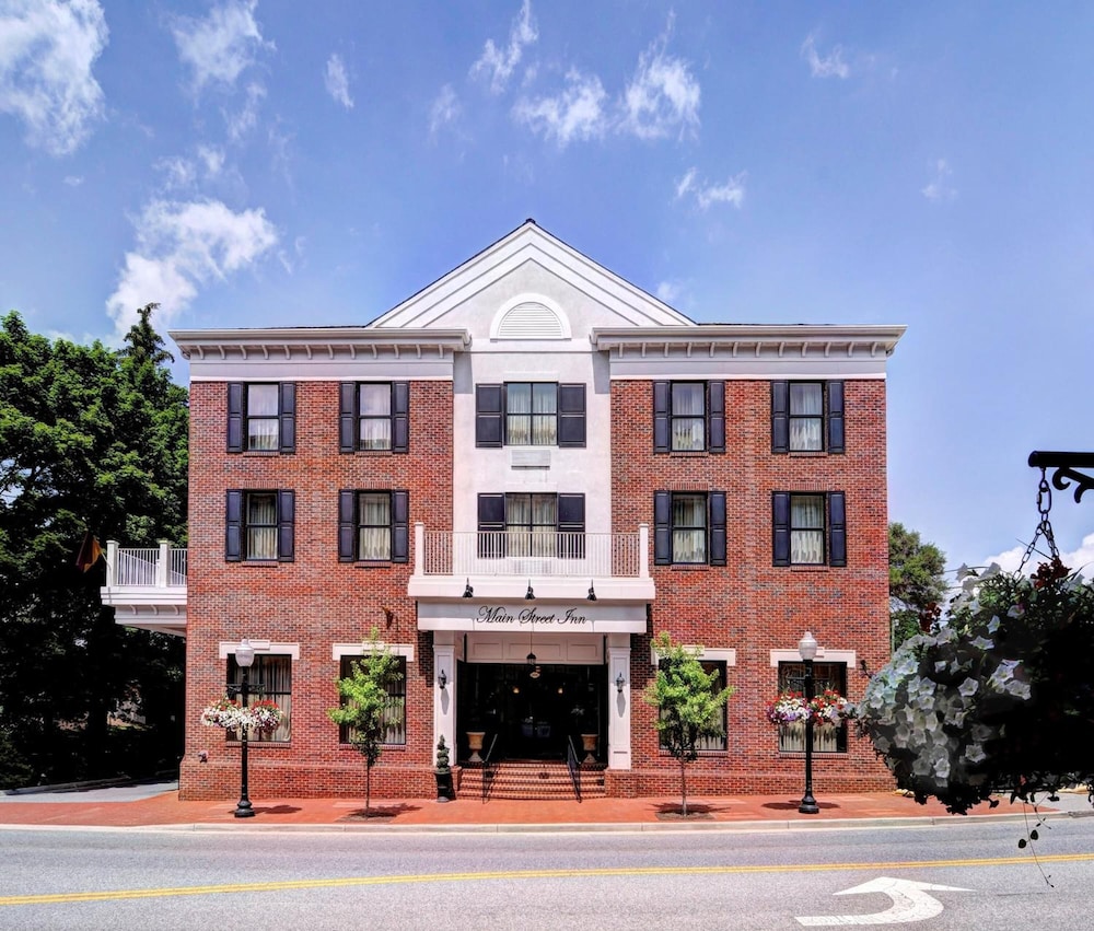 Main Street Inn - photo 32