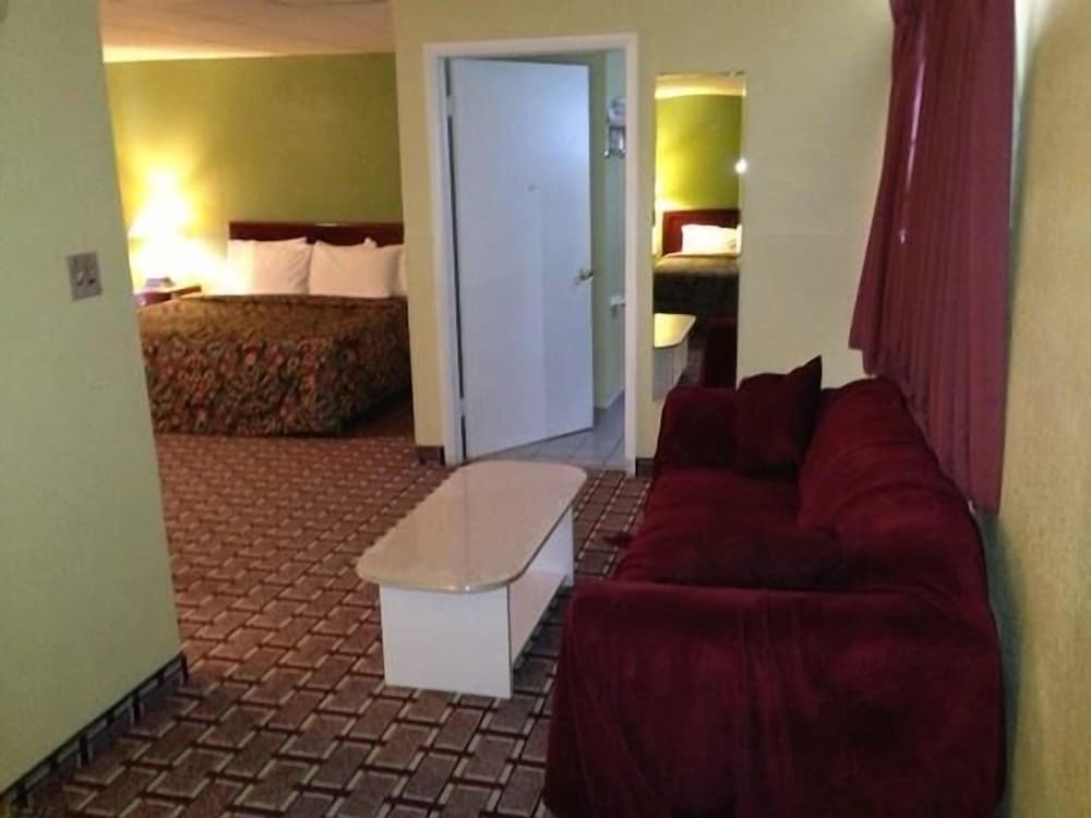 Red Carpet Inn Niagara Falls - photo 8