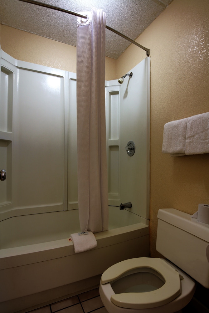 Fair View Inn & Suites - photo 22