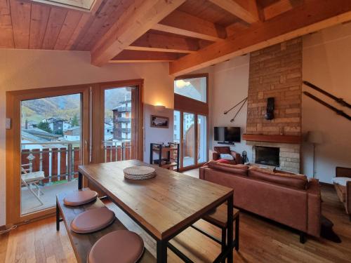 Haus Serac — 5-Star Luxury Hotel in Saas-Fee, Switzerland