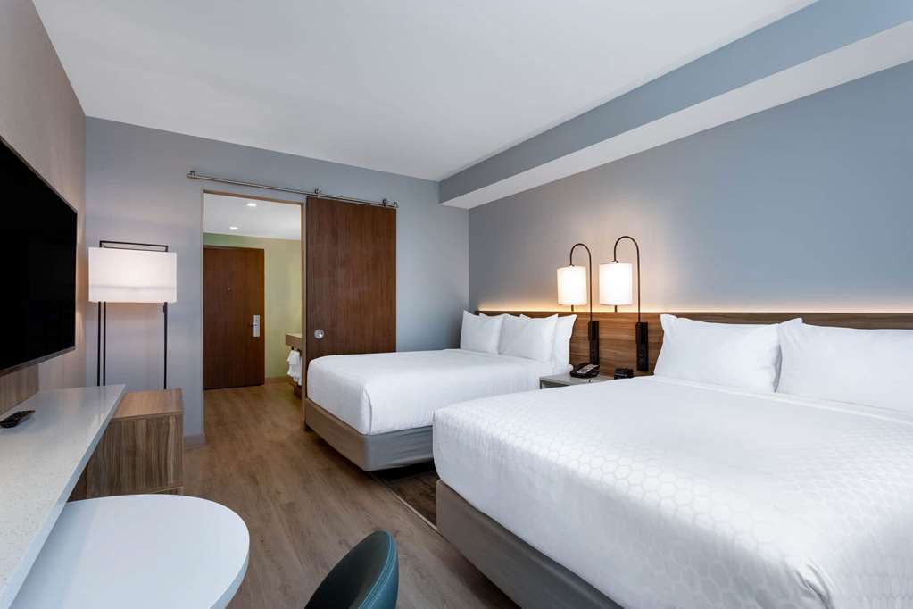 Wyndham Garden Miami International Airport - photo 14