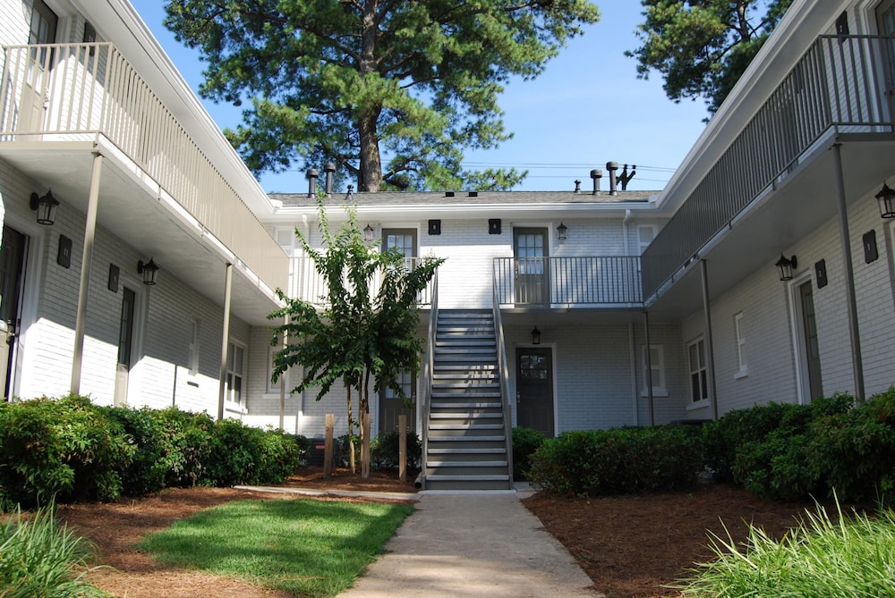 B1bc Affordable Hotel alternative Perfect for Long Term Stay - photo 10