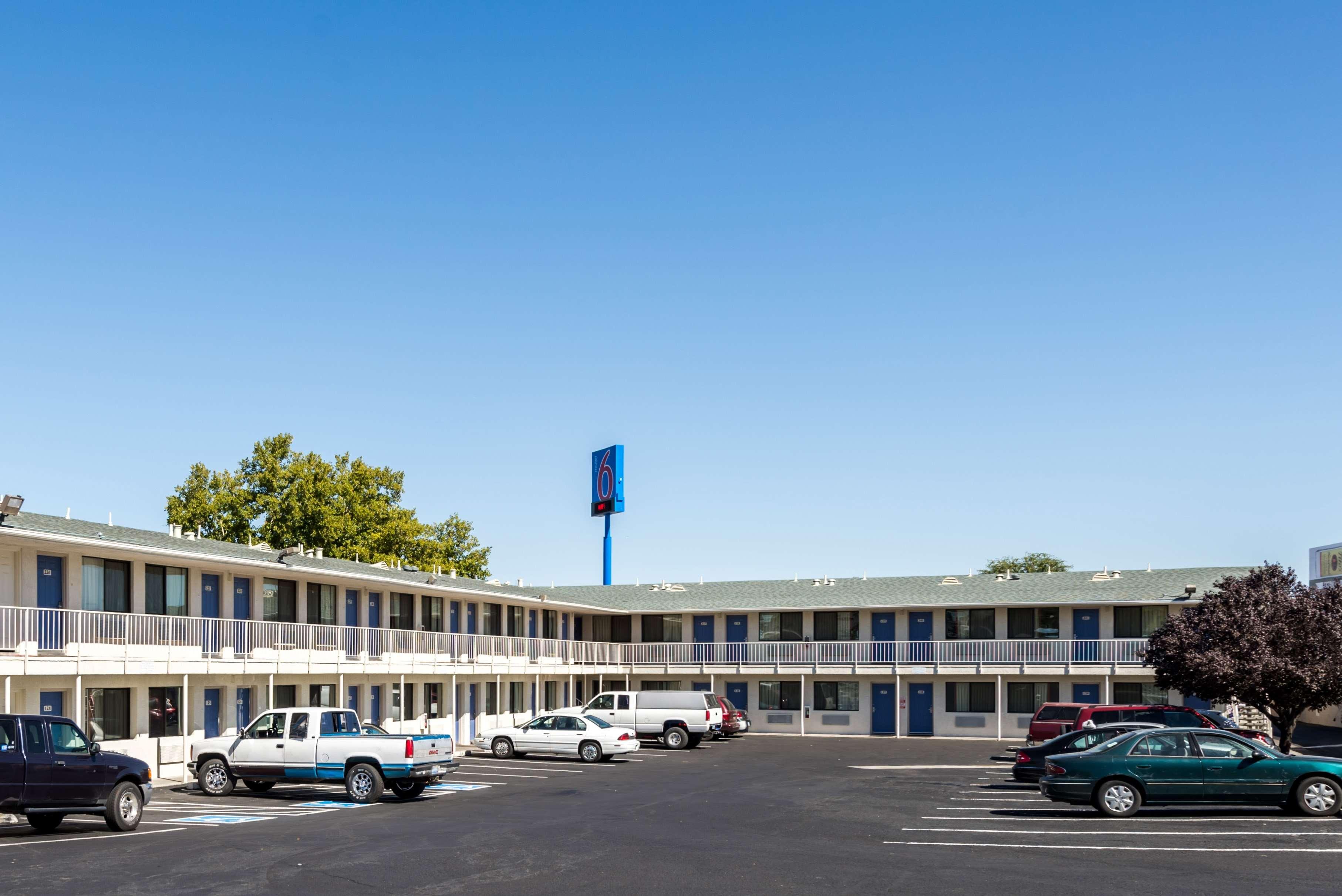 Motel 6 Reno NV Virginia Plumb - photo 22