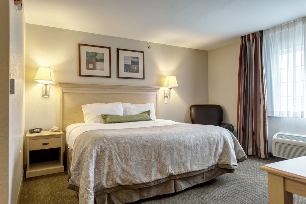 Candlewood Suites Paducah by IHG - photo 19