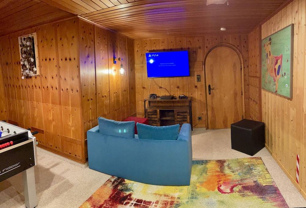 Children's play area - indoor