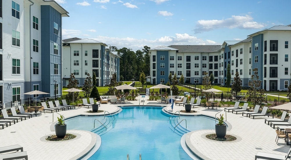 Landing Apartments Freeport — 4-Star Luxury Hotel in Freeport, United States