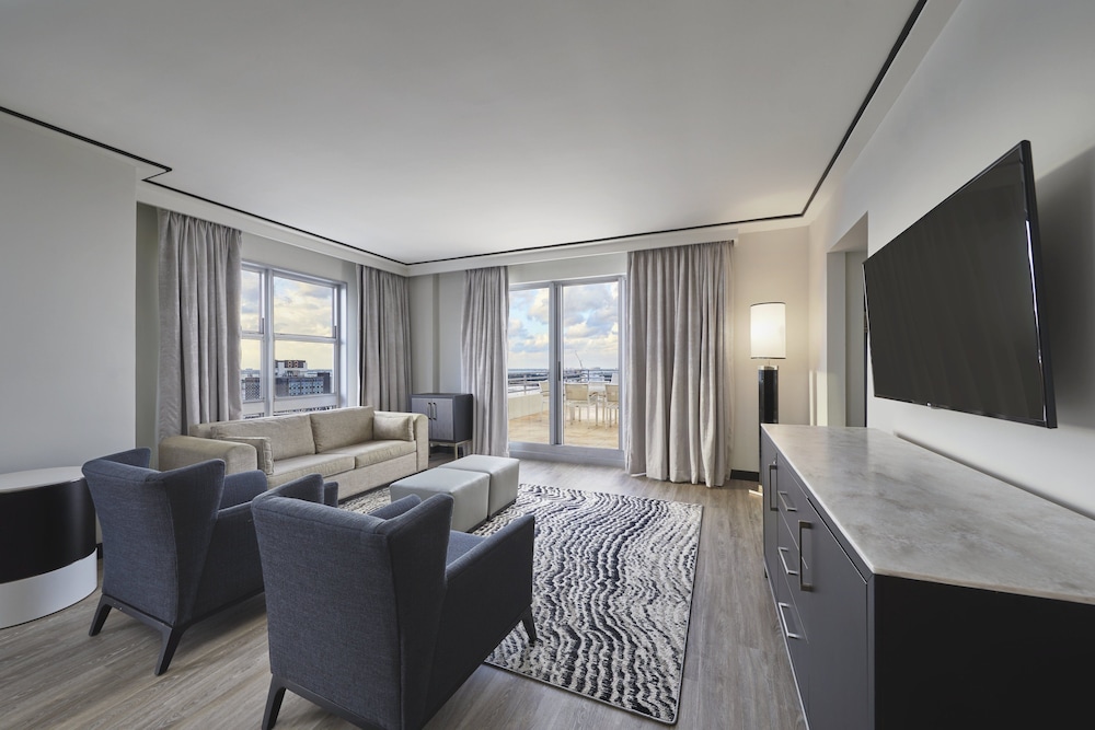 Loews Miami Beach Hotel - photo 29