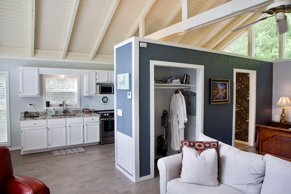 Beaver Lake Cottages - photo 8