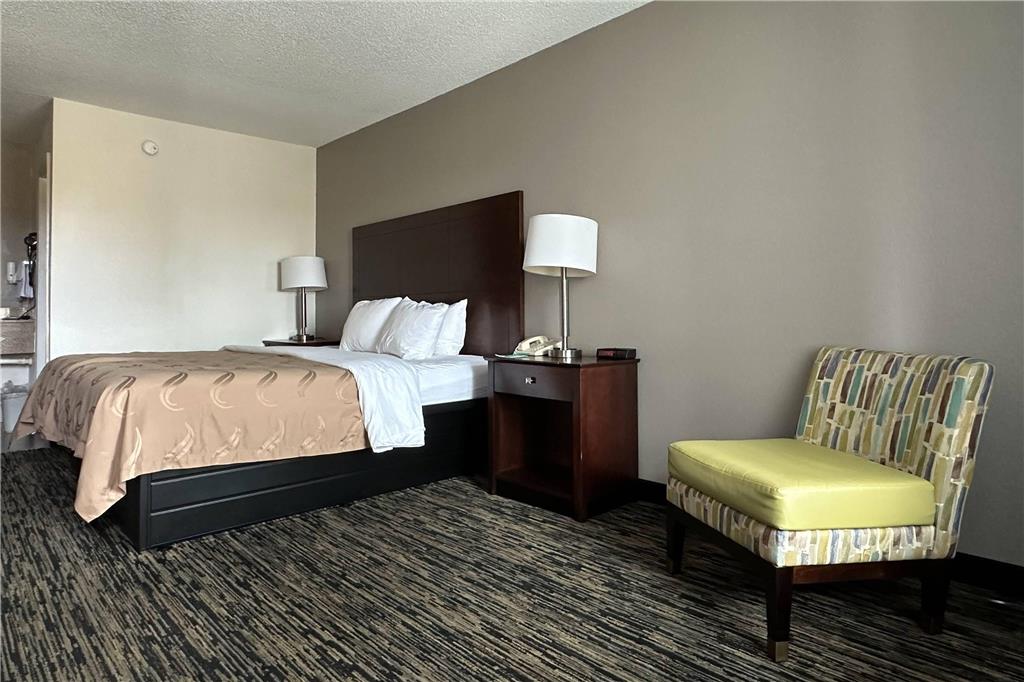 Quality Inn Calhoun North I 75 - photo 19
