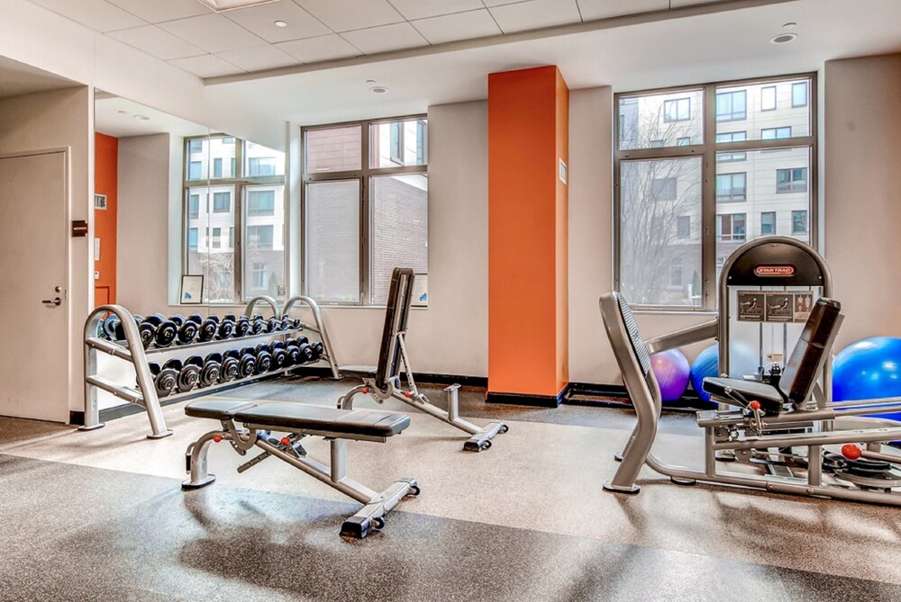 Global Luxury Suites at Kendall Square - photo 37