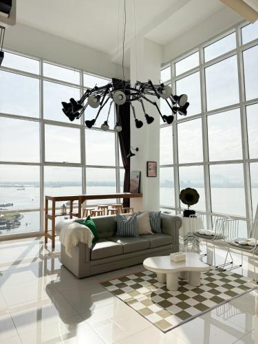 Maritime Suite Full Seaview Georgetown — 4-Star Luxury Hotel in George Town, Malaysia