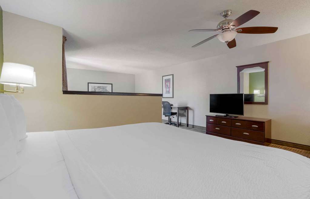 Extended Stay America Suites Houston I10 West CityCentre - photo 24