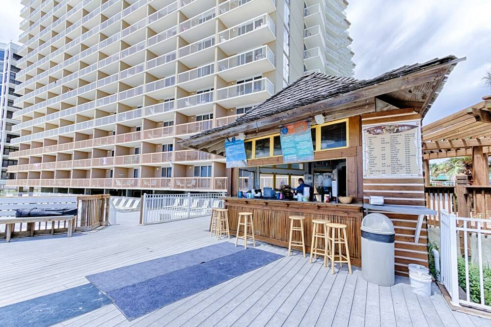 Pelican Beach Resort - photo 52