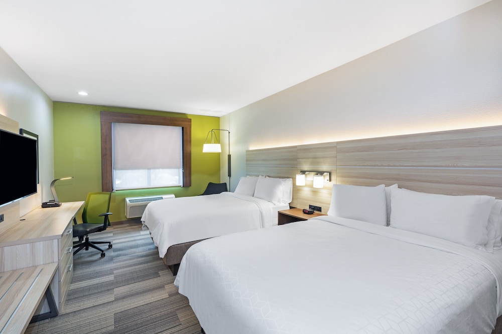 Holiday Inn Express Hotel & Suites Vidor South - photo 10