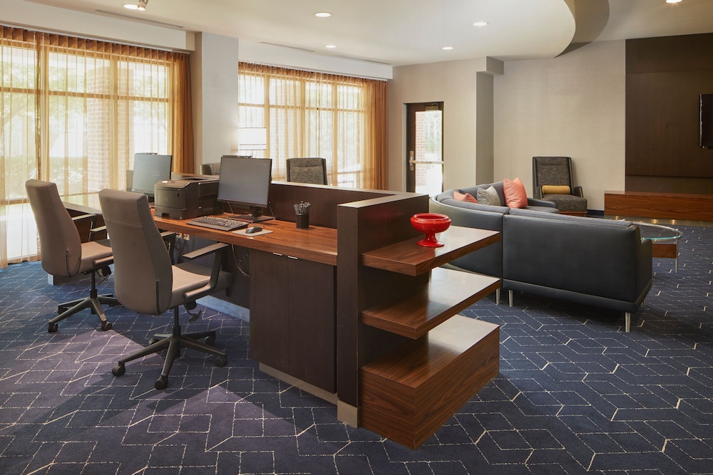 Courtyard by Marriott Winchester - photo 19