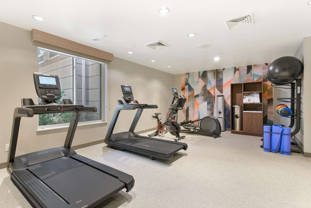 Hilton Garden Inn LAX El Segundo - photo 36