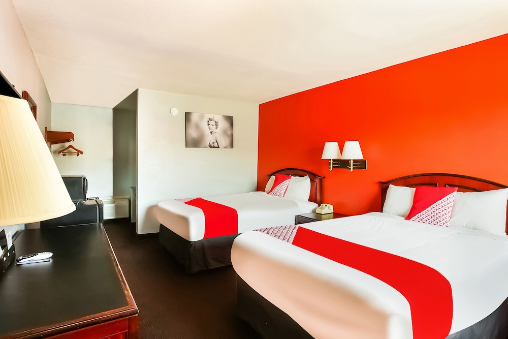 OYO Hotel Texarkana North Heights AR Hwy I 30 - photo 17