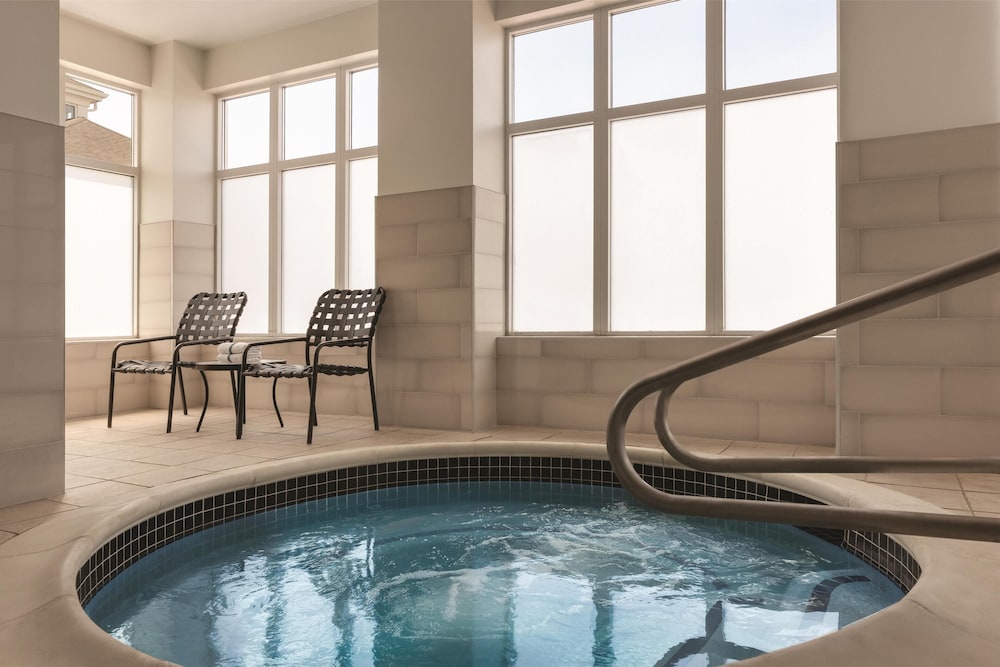 Hilton Garden Inn Allentown Bethlehem Airport - photo 24