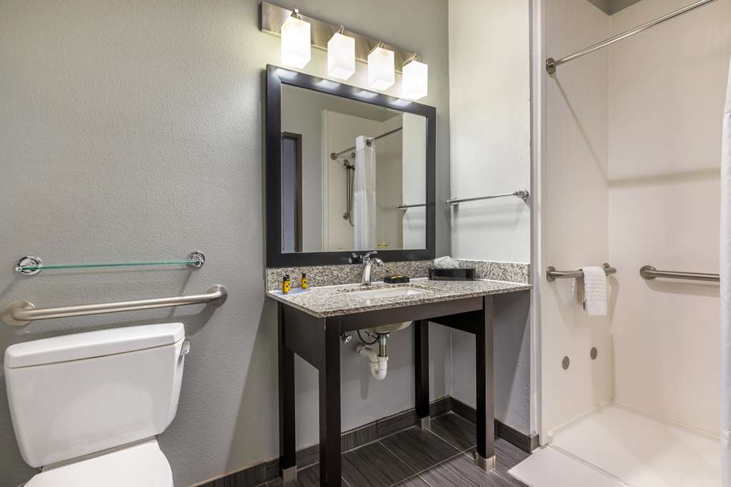 Best Western Plus Coweta's 1st Hotel - photo 25