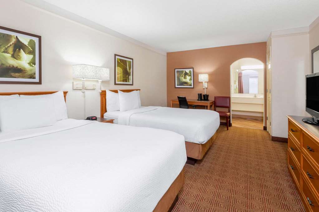 La Quinta East Deerfield Beach Boca Raton - photo 35